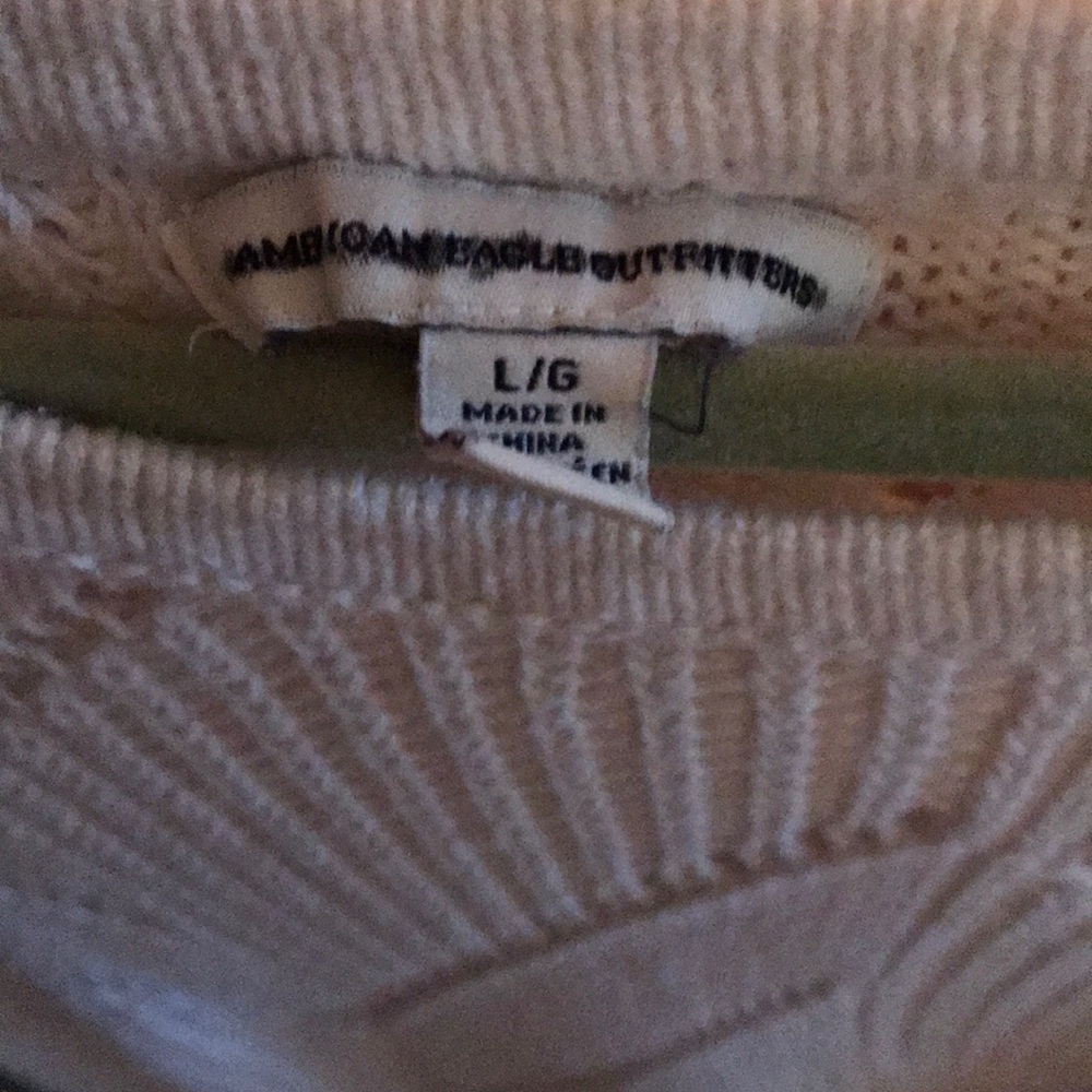 White Crotched Sweater - Picture 2 of 3